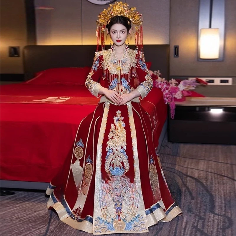 新中式小个子秀禾服红蓝撞色重工刺绣2025新款新娘奢华敬酒服显瘦