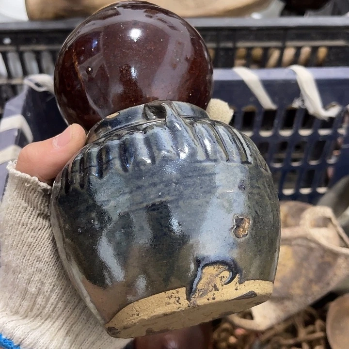 陶瓷东****男我也不知道我在