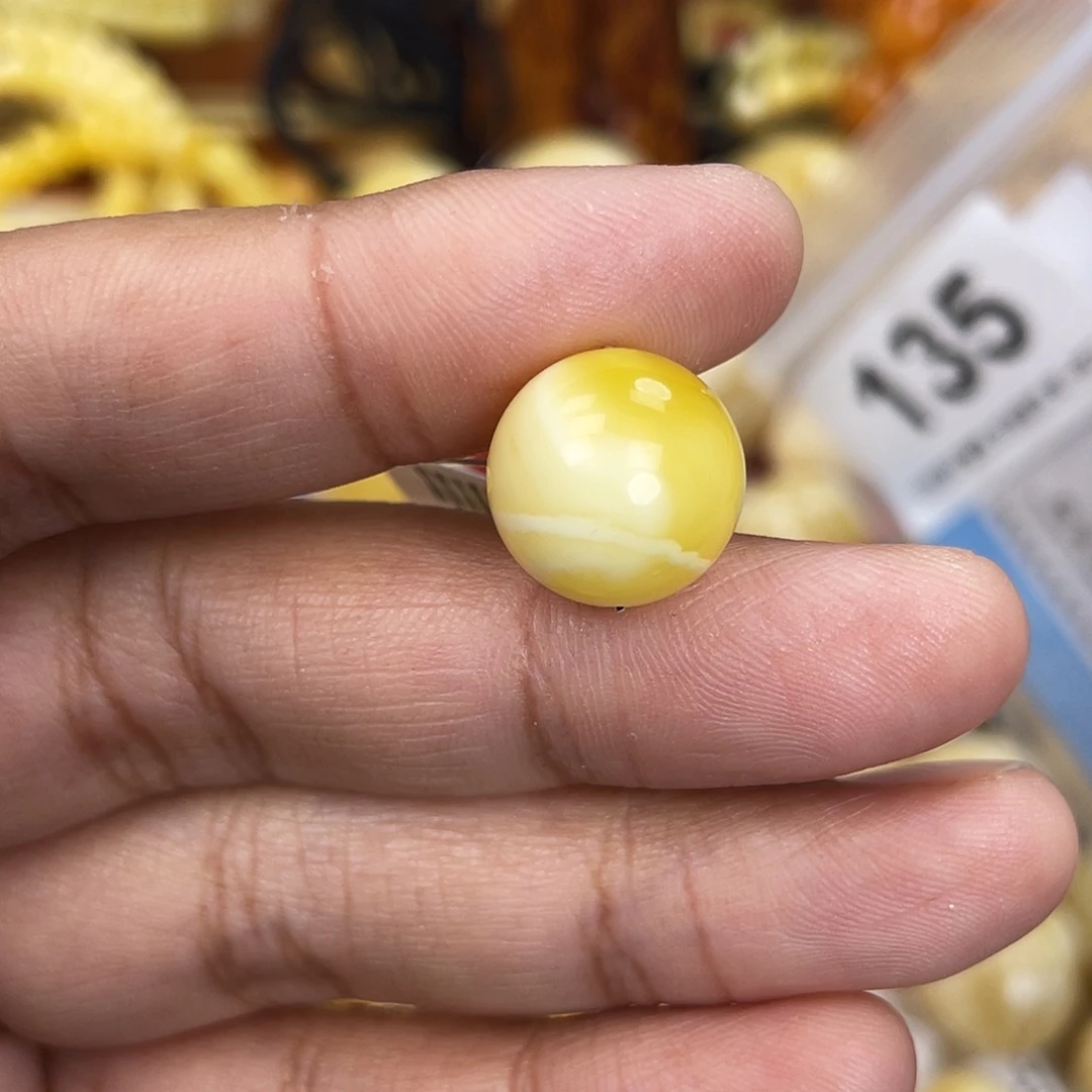 蜜蜡未镶嵌珠宝奇石13.8