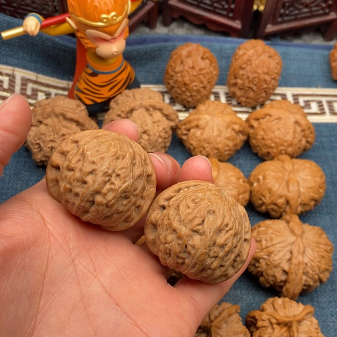 文玩核桃把件39全品铁锤