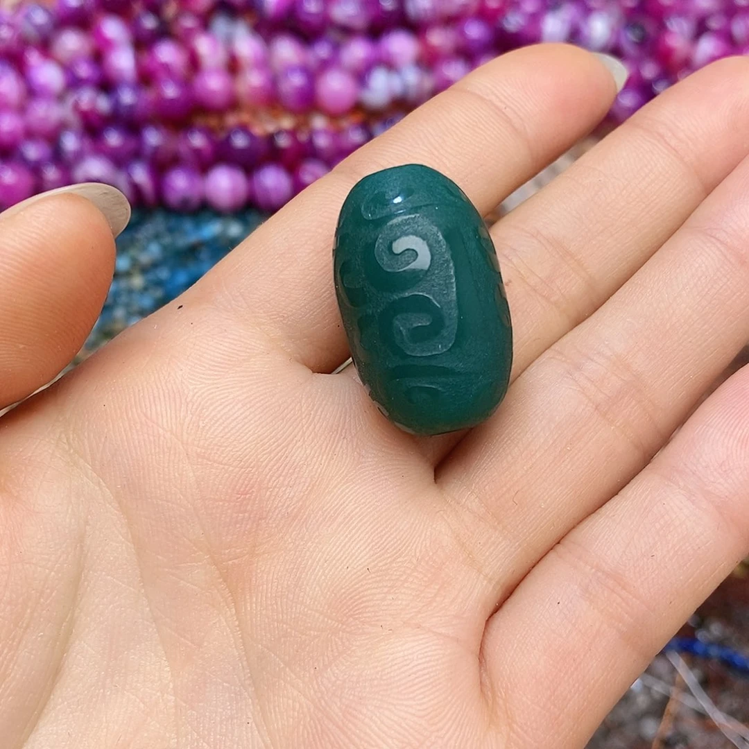 未镶嵌玛瑙/玉髓珠宝半成品玛瑙一个装