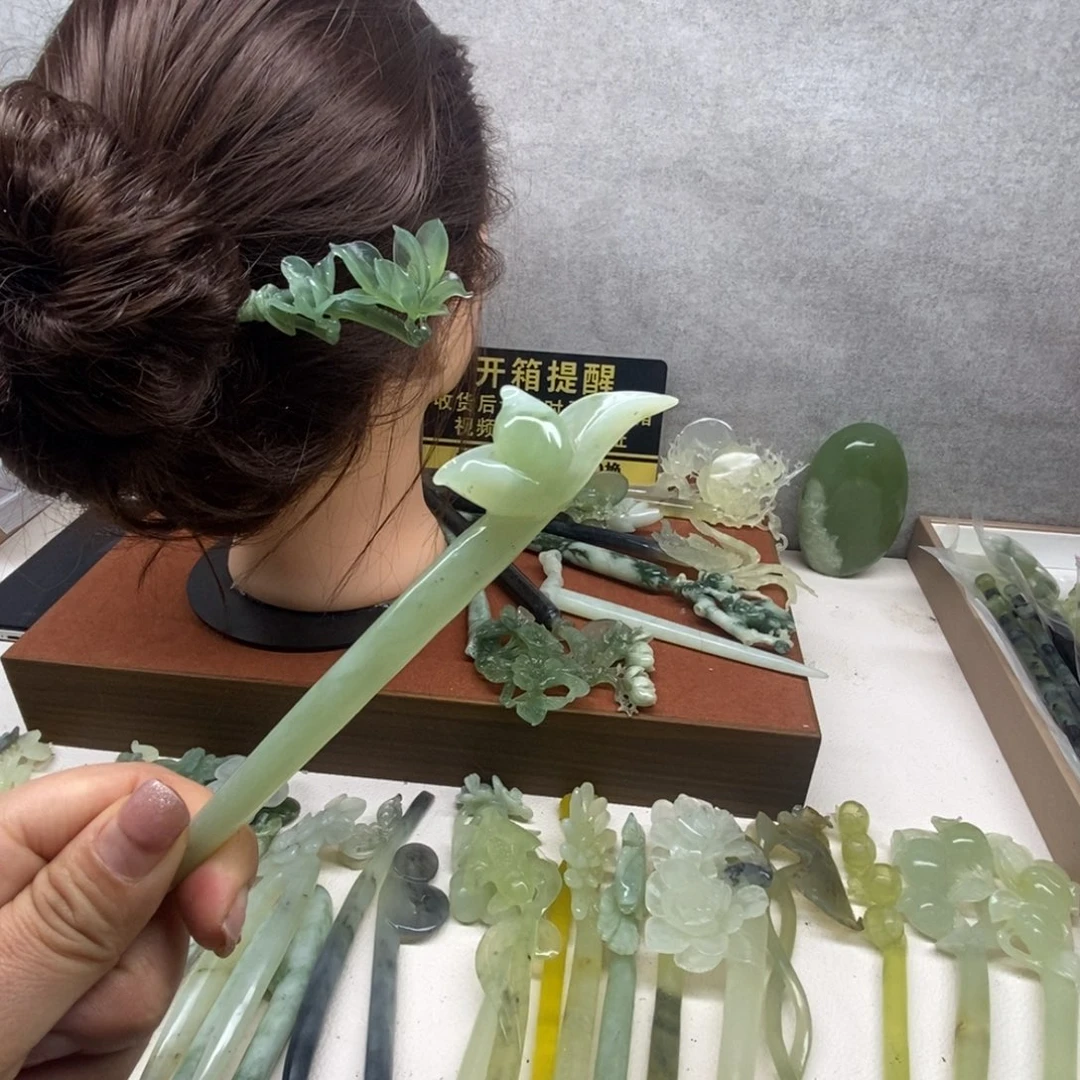 蛇纹石玉未镶嵌发饰