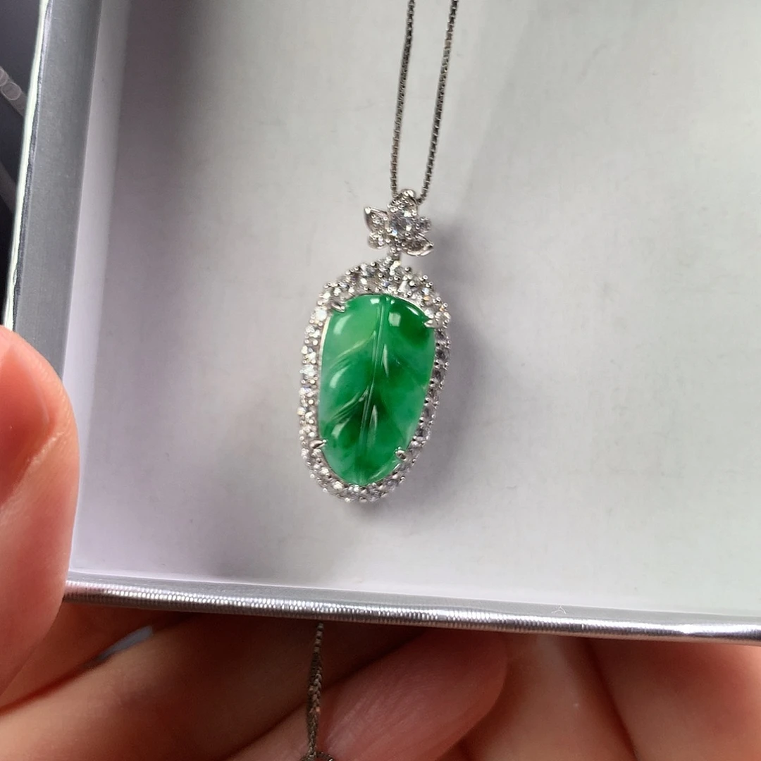 翡翠银S925镶嵌颈饰简****A111111