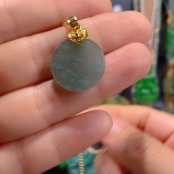 翡翠未镶嵌耳饰翡翠