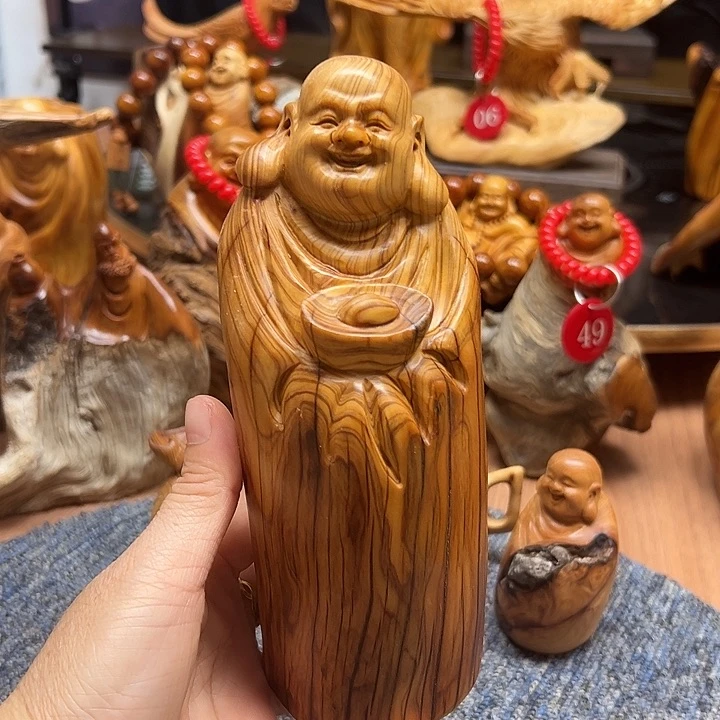 柏木太行崖柏手杷摆件