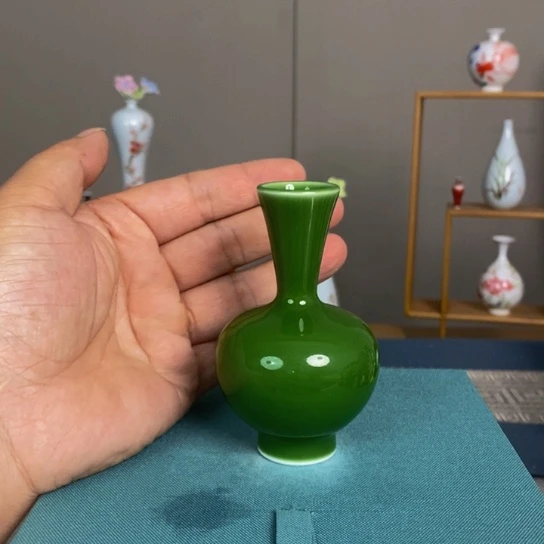 摆件景德镇瓷器博物研究基地