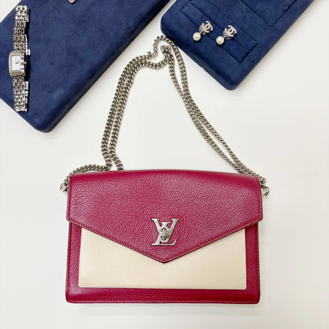 95新 LouisVuitton/路易威登 【98新】LV lockme 单肩18年在售3297