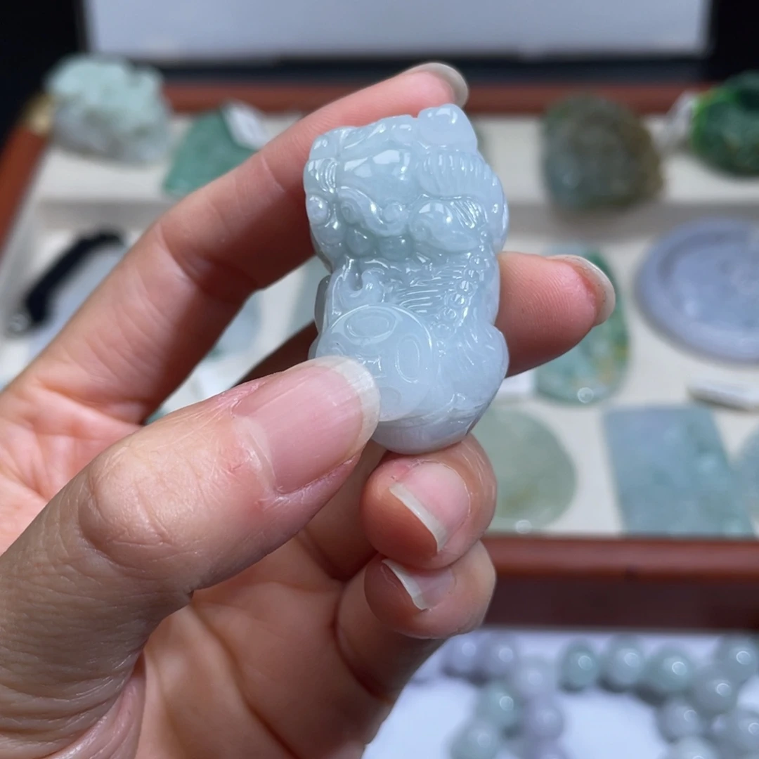 翡翠未镶嵌颈饰翡翠27