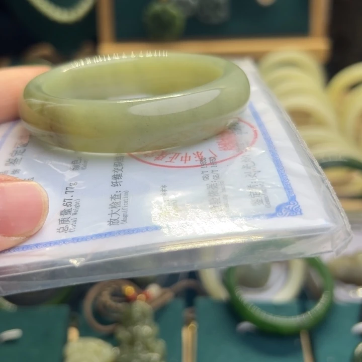 和田玉手镯未镶嵌55.3圈围1742