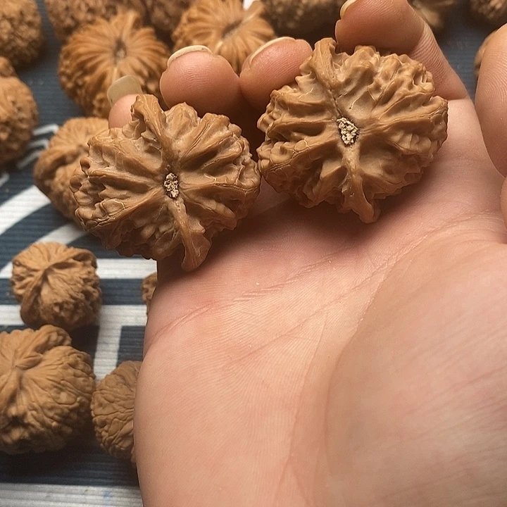 吊坠文玩核桃苹果