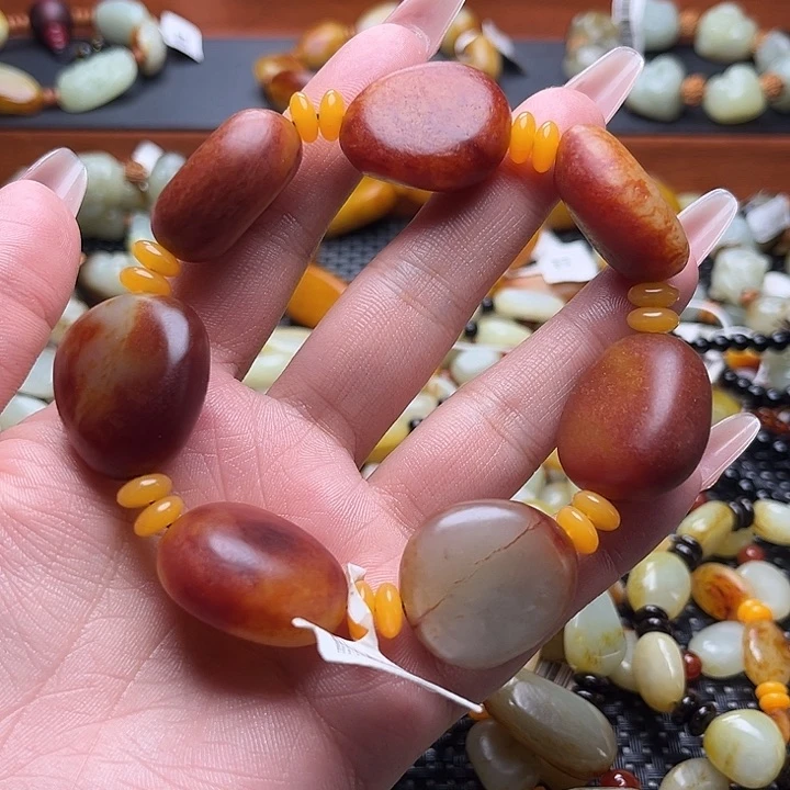 和田玉手链未镶嵌田**光