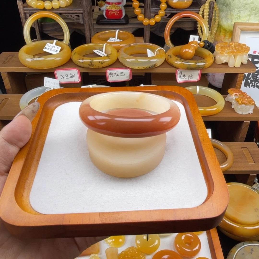 石英质玉（黄龙玉）未镶嵌手镯59-60