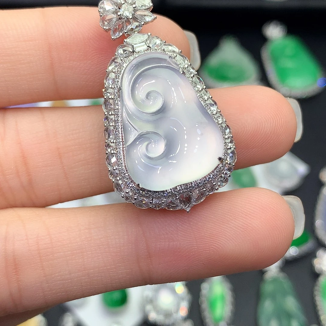 翡翠18K金镶嵌吊坠(不含链)