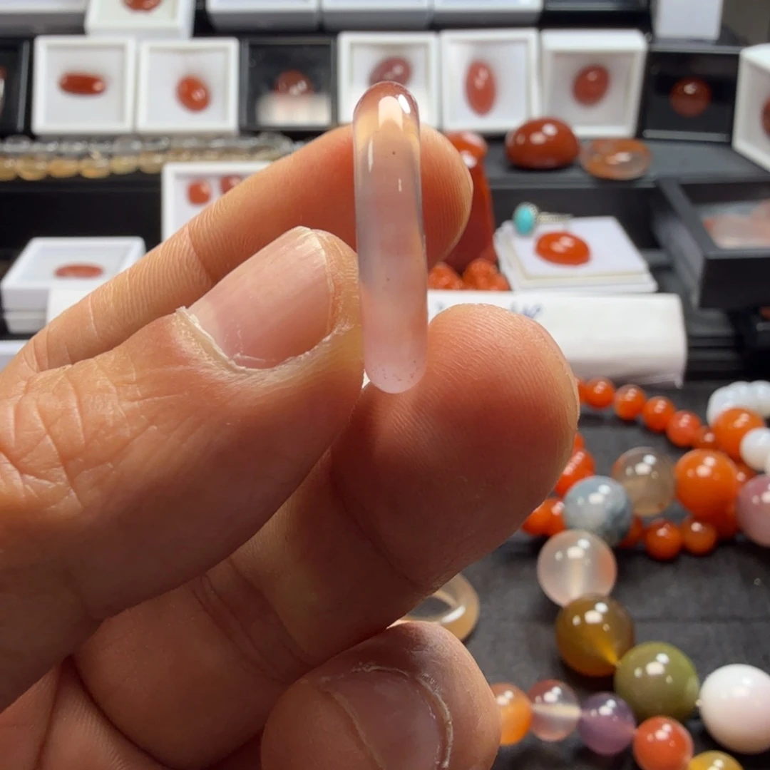 南红玛瑙未镶嵌戒指