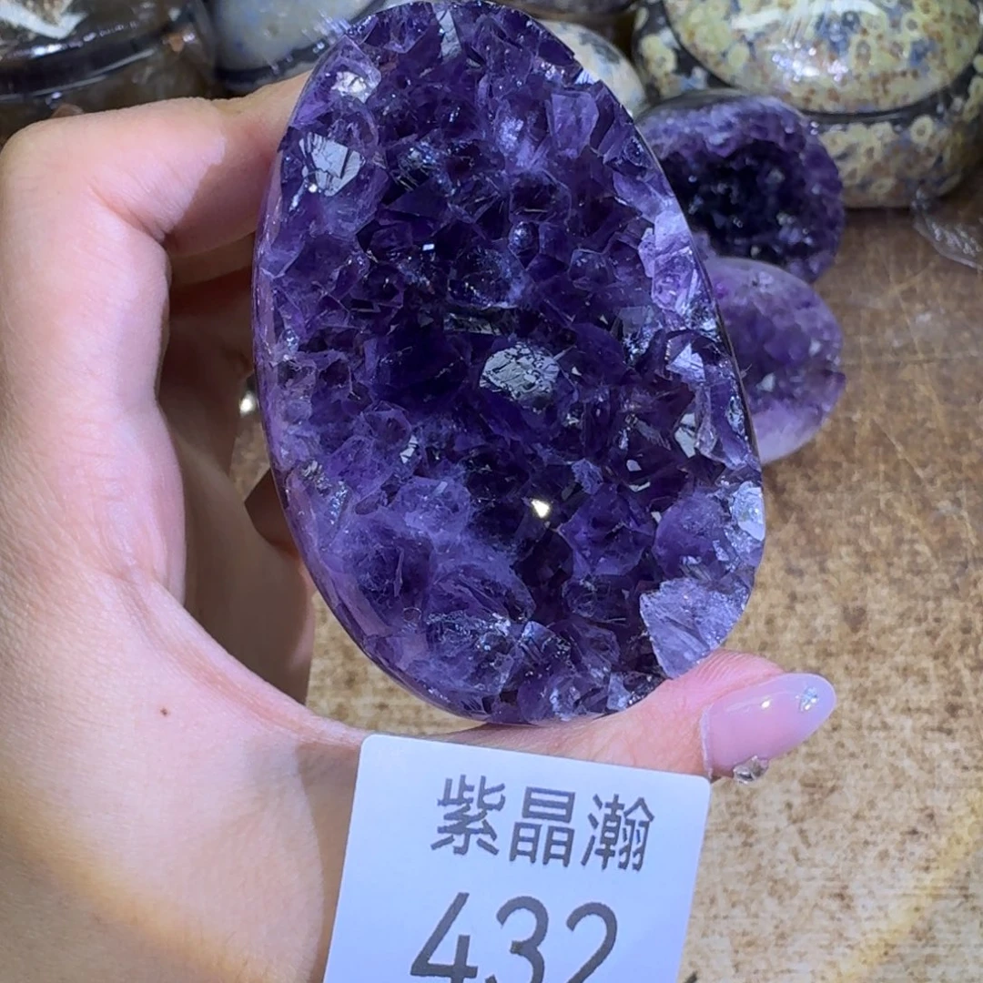 未镶嵌水晶大型摆件（非配饰）