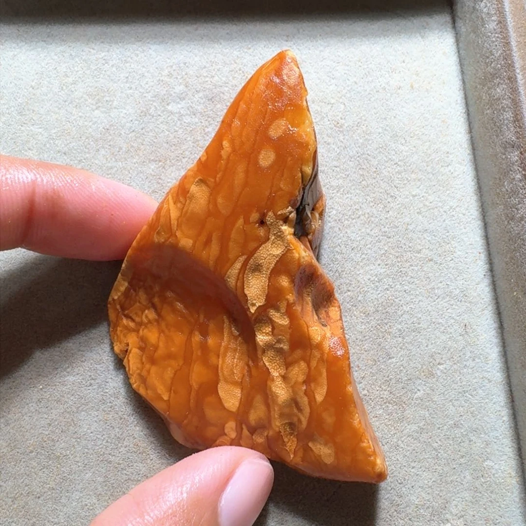 未镶嵌定制琥珀定制