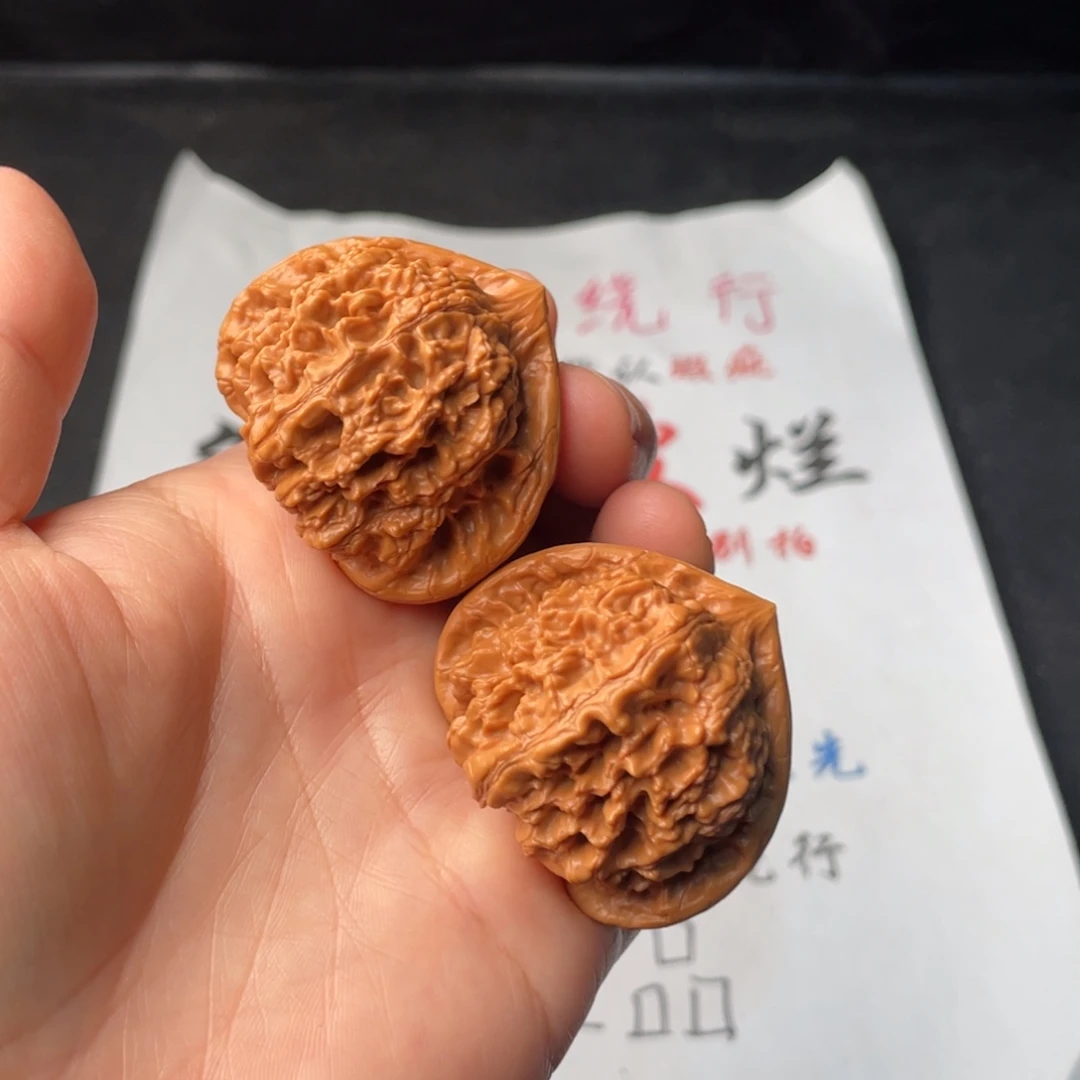 把件文玩核桃885。43称砣