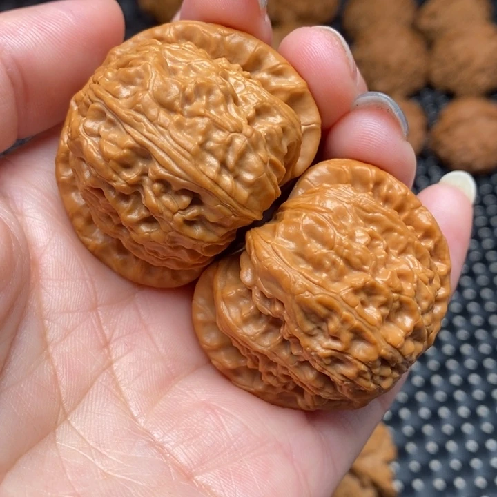 文玩核桃吊坠8白狮子41