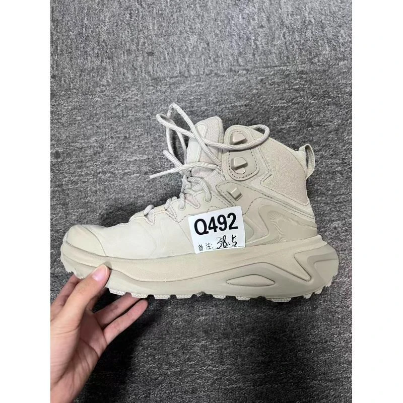 男女户外休闲鞋q492