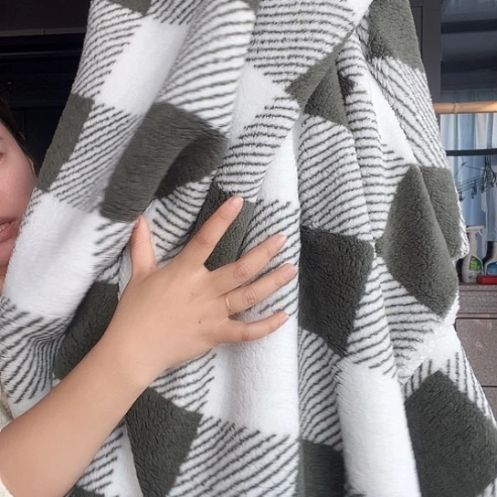 羊驼毛绿色格子被套180×200