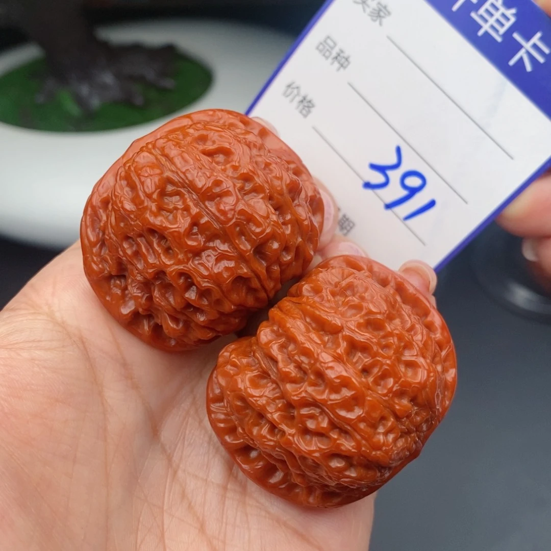 文玩核桃把件41血麒麟391