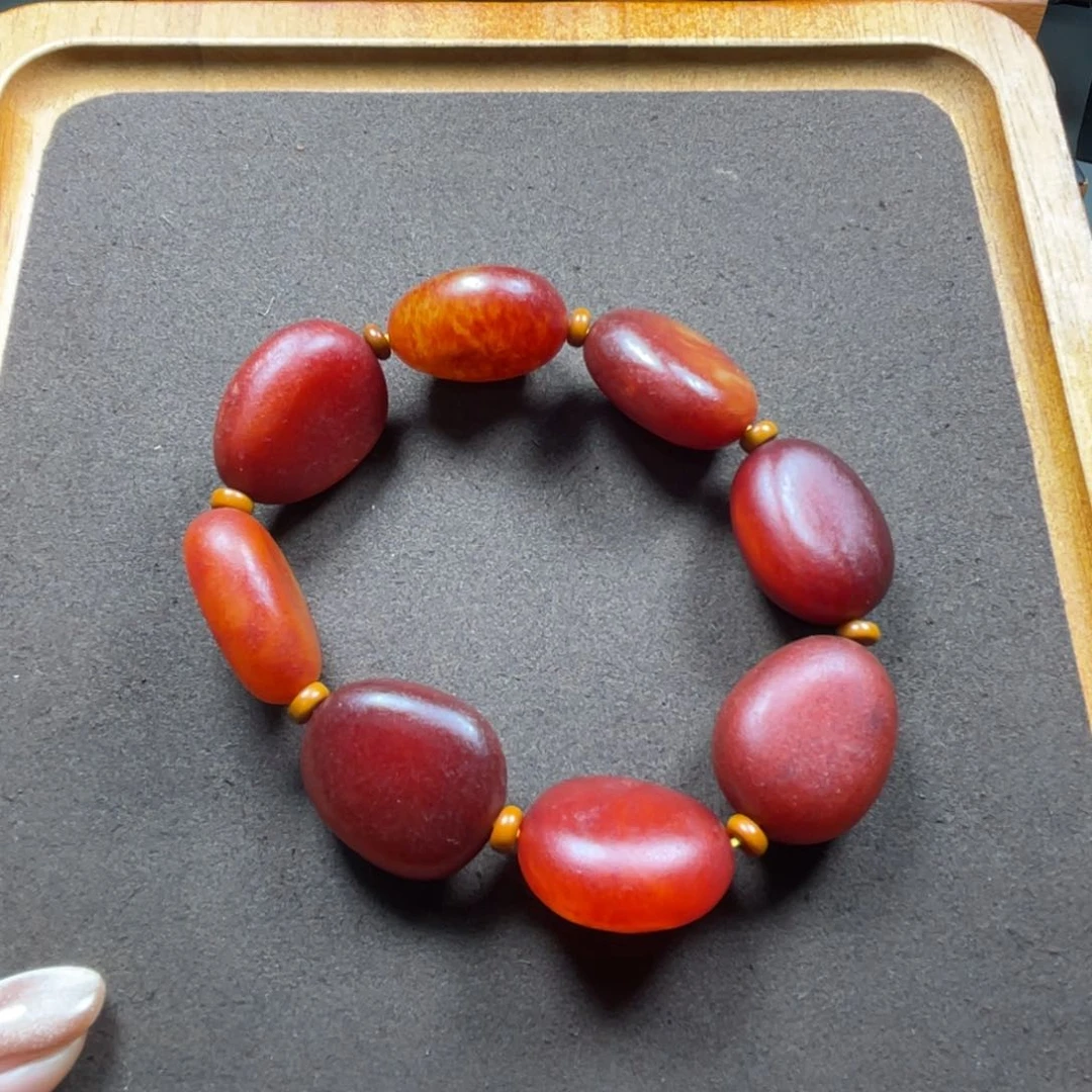 颈饰未镶嵌和田玉炫****）