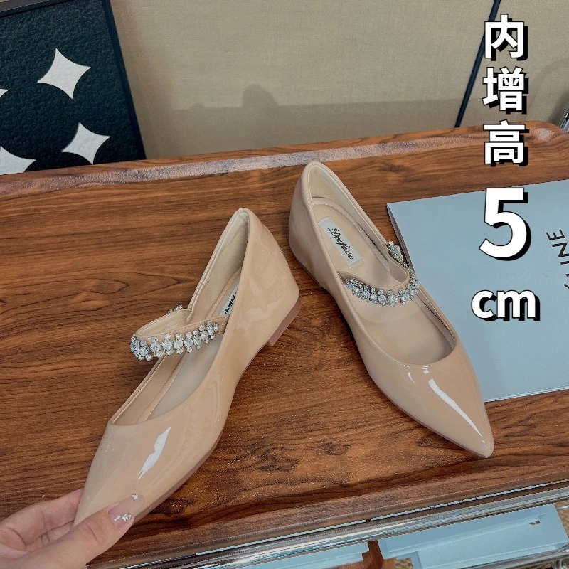 内增高5公分水钻链条尖头软漆皮法式性感露趾缝女鞋仙女风玛丽珍