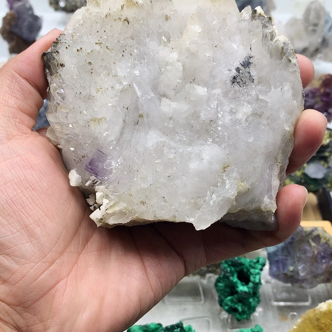 石材瑶岗仙萤石水晶共生