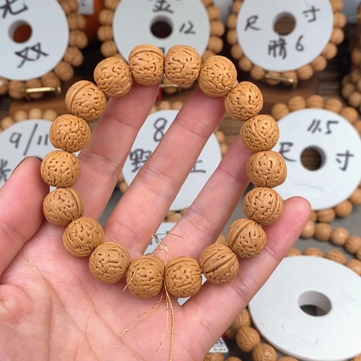 桃核手串T****p荔枝14S尺寸误差0.5之间