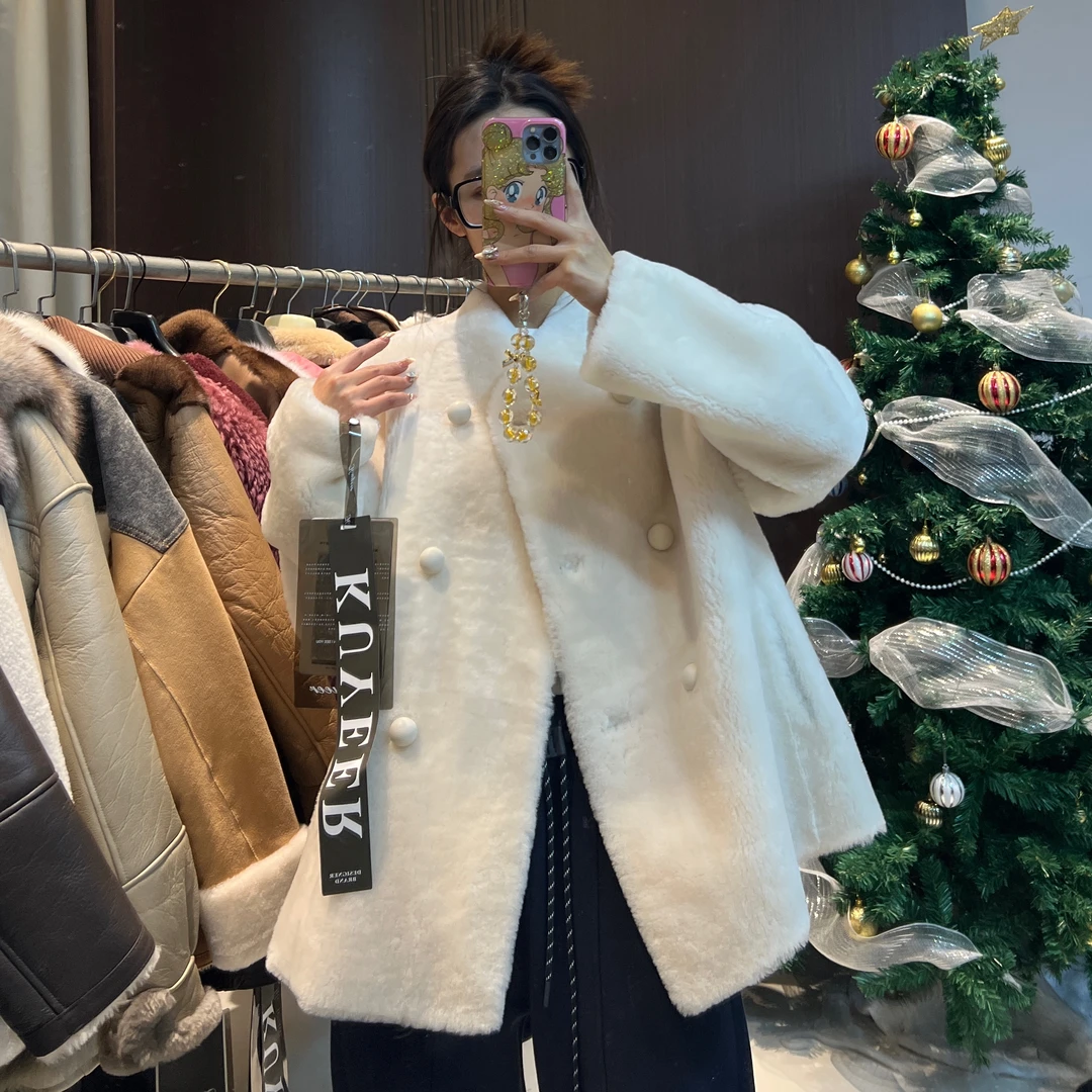 实体清货！皮毛一体外套77962FE