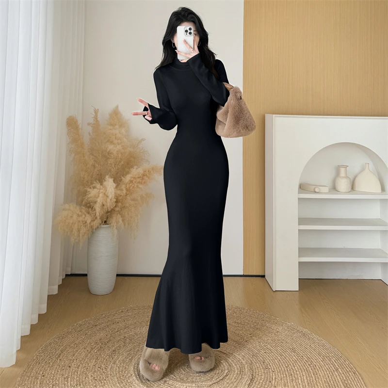 黑色赫本步步生莲高领针织鱼尾连衣裙秋季配大衣内搭收腰包臀长裙