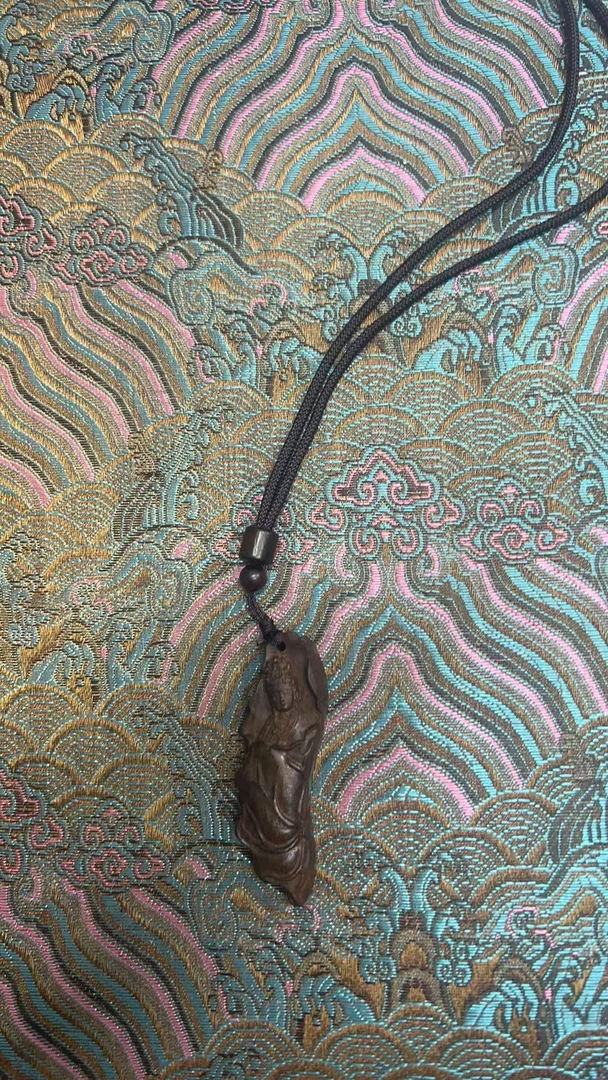 增香沉香木QL81精品文玩（无礼盒）