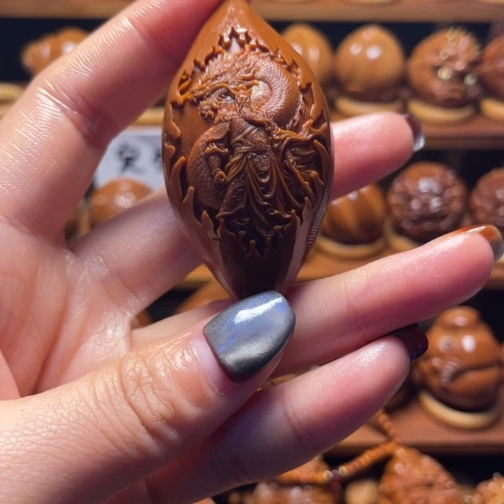 把件橄榄核关公单颗