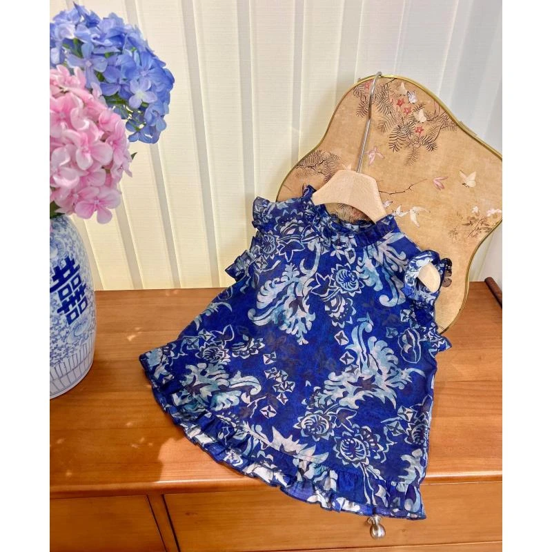 【CCM】2025夏季新款木耳边无袖衬衫时尚复古设计师款印花上衣背心