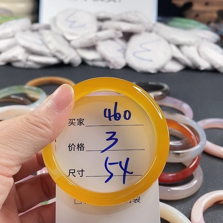 玛瑙/玉髓未镶嵌手镯