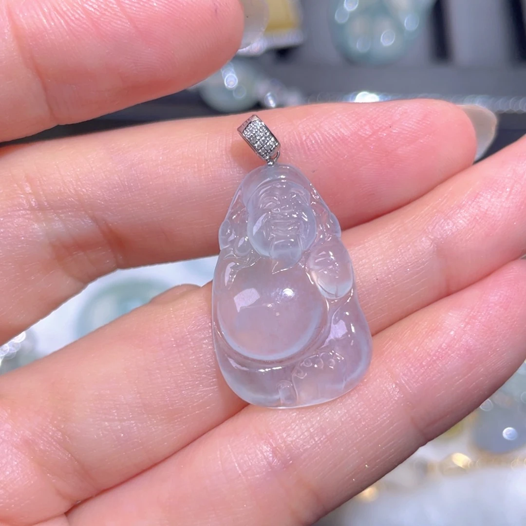 翡翠18K金镶嵌颈饰翡翠