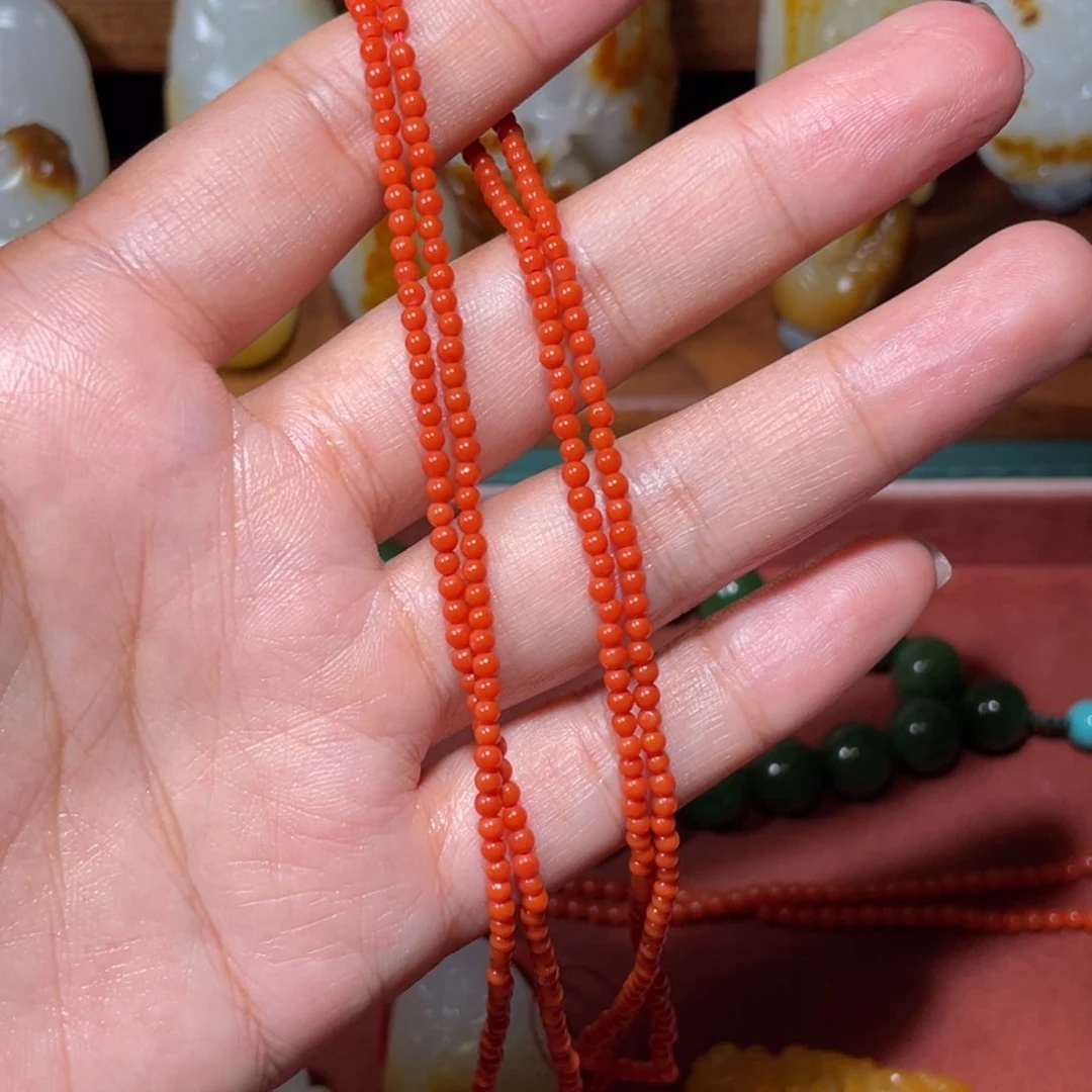 颈饰未镶嵌和田玉（糖玉）