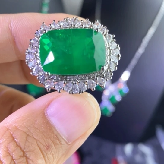 银S925镶嵌戒指红宝石