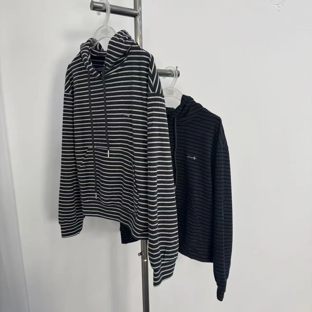 Sinbal Farm 秋季新款条纹连帽卫衣女