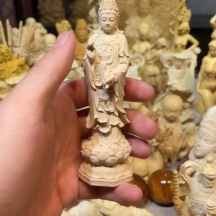 黄杨木瑕疵净瓶观音