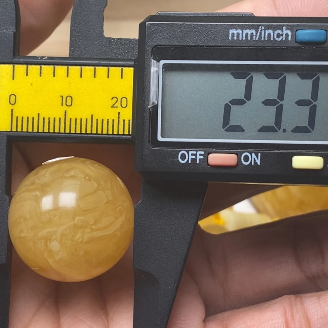 簡***單琥珀未镶嵌珠宝奇石