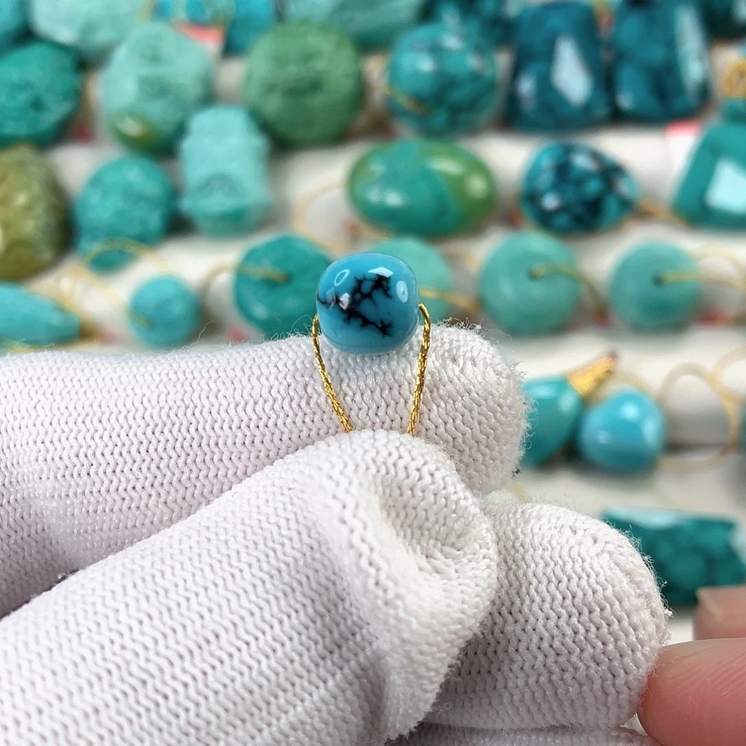 绿松石未镶嵌挂件直径8.6