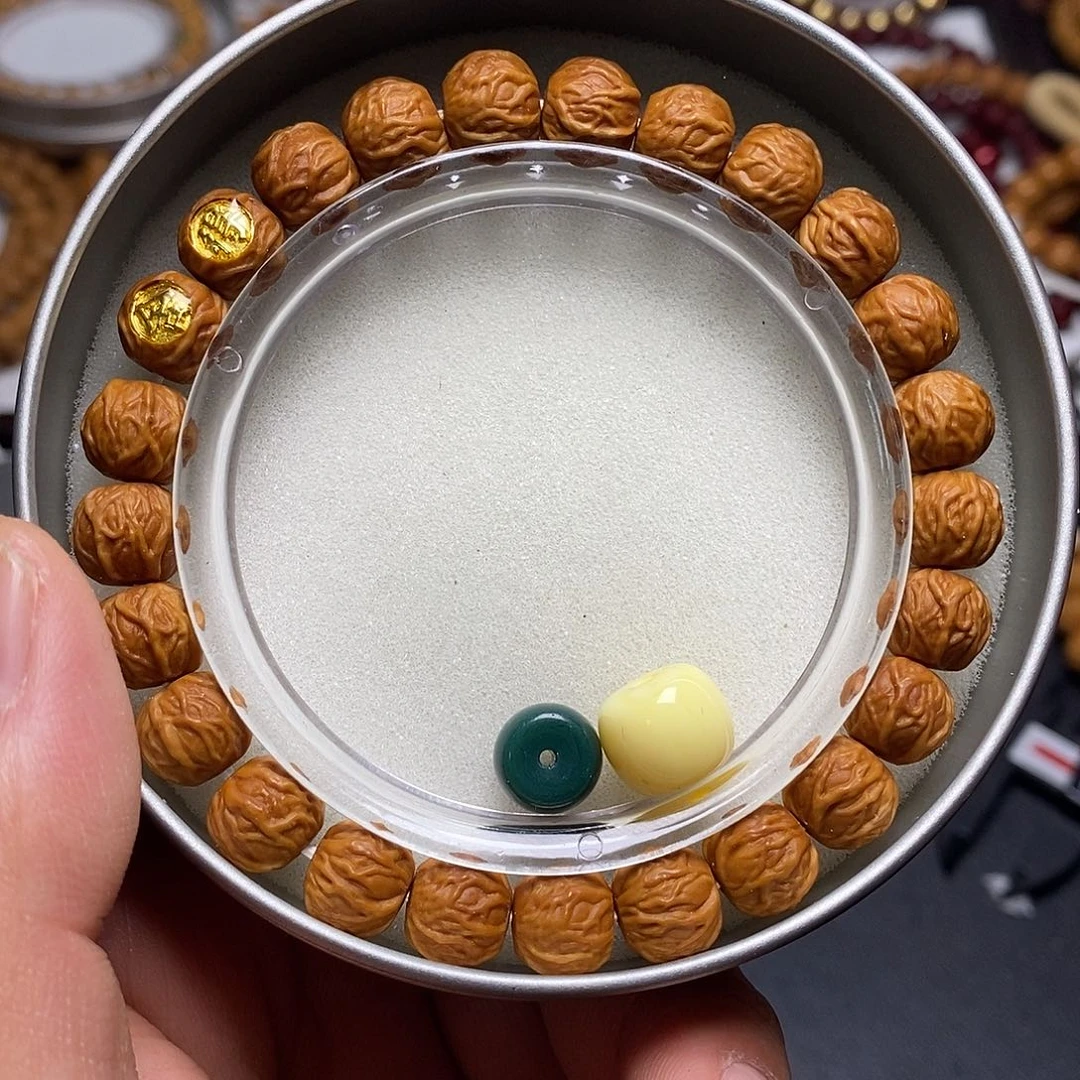 猴头核桃手串全品10左右毒液63号