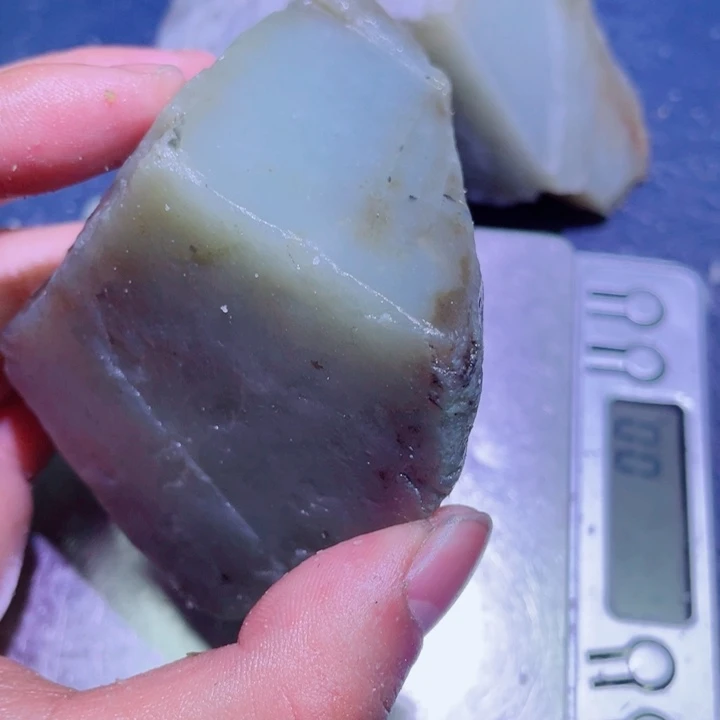 和田玉未镶嵌珠宝半成品