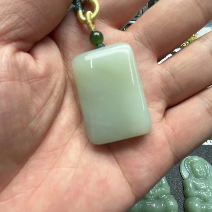 和田玉吊坠(不含链)未镶嵌