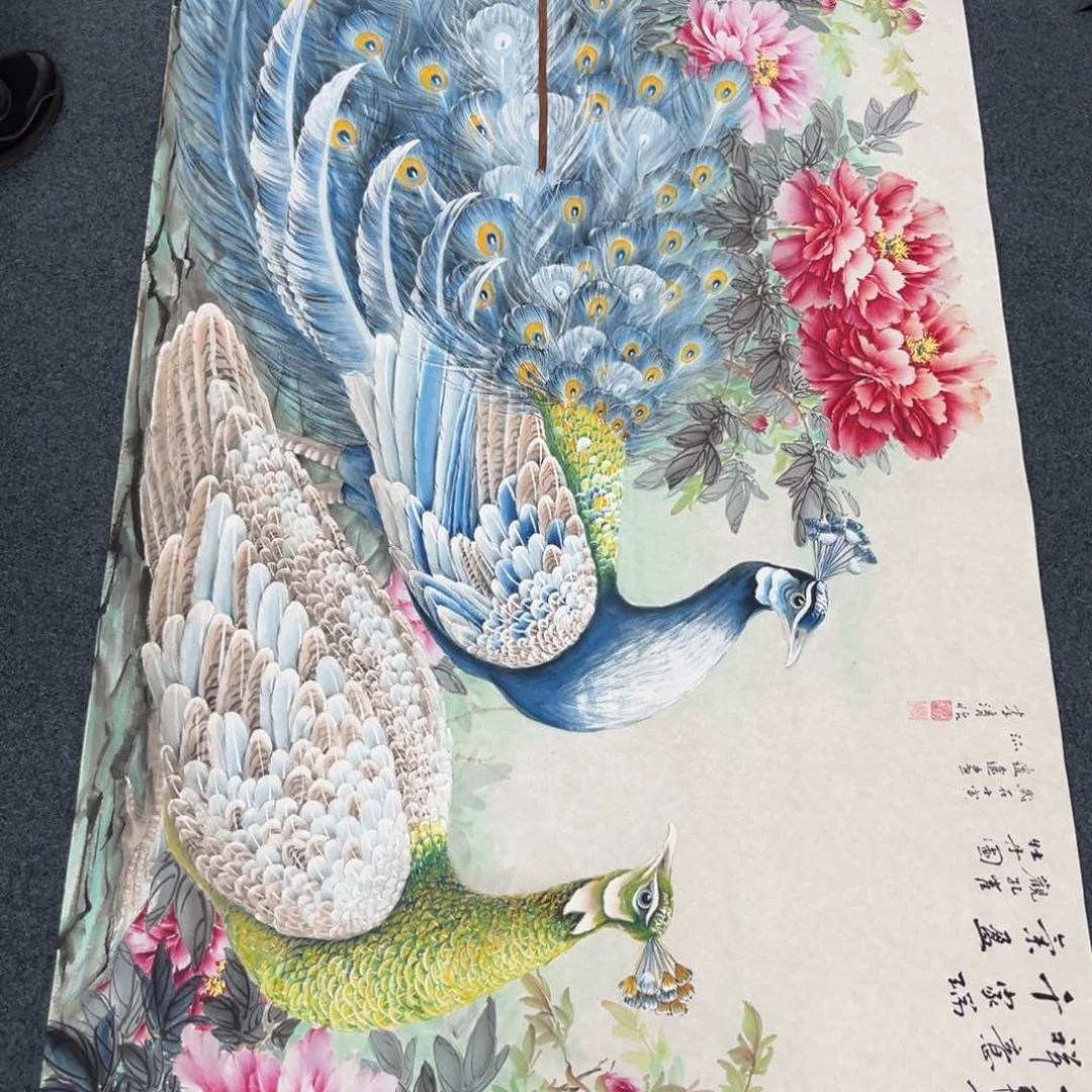 国画卖字画的小男孩