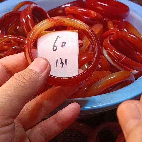 玛瑙/玉髓未镶嵌手镯