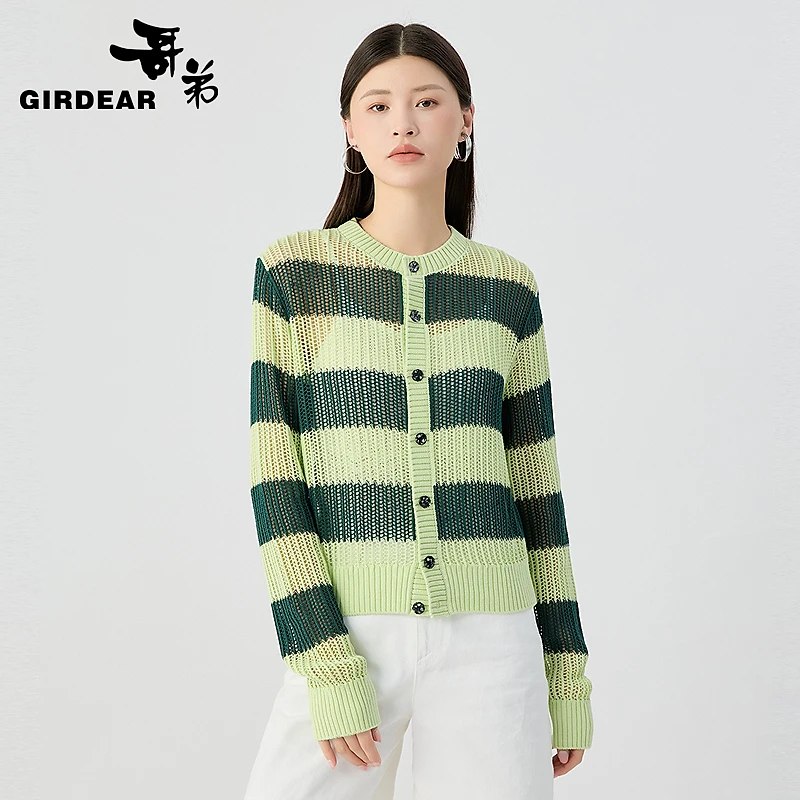 GIRDEAR/哥弟新款时尚撞色百搭宽条纹长袖镂空针织开衫女-148007
