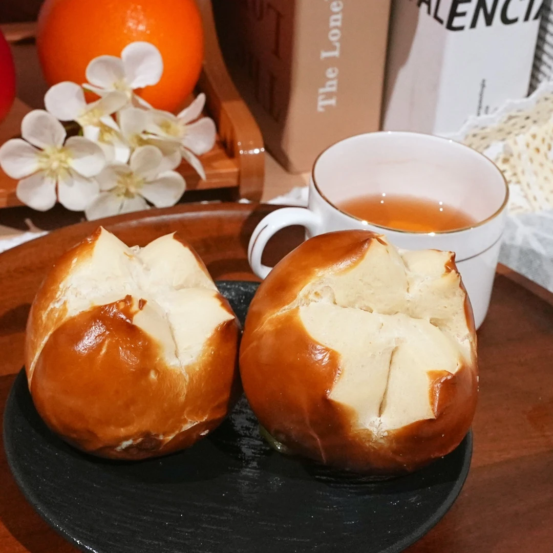 本太郎碱水球面包手工制作早餐饱腹欧包碱水