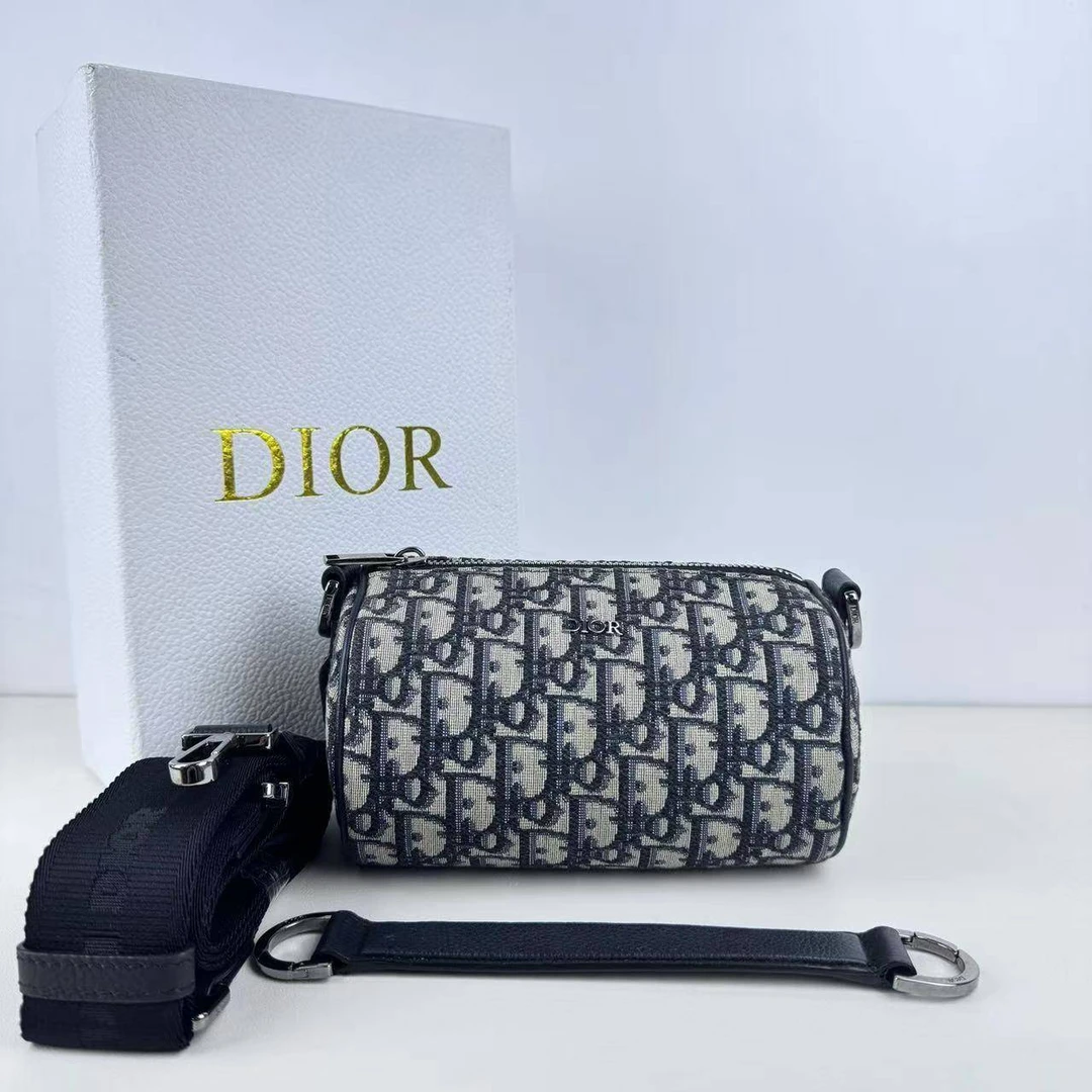 胖虎安安/迪奥/95新/公价0/箱包/两用包/31B2509090203